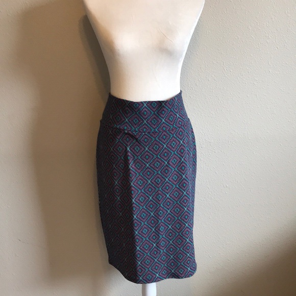 LuLaRoe NWOT Cassie Skirt - Picture 1 of 1